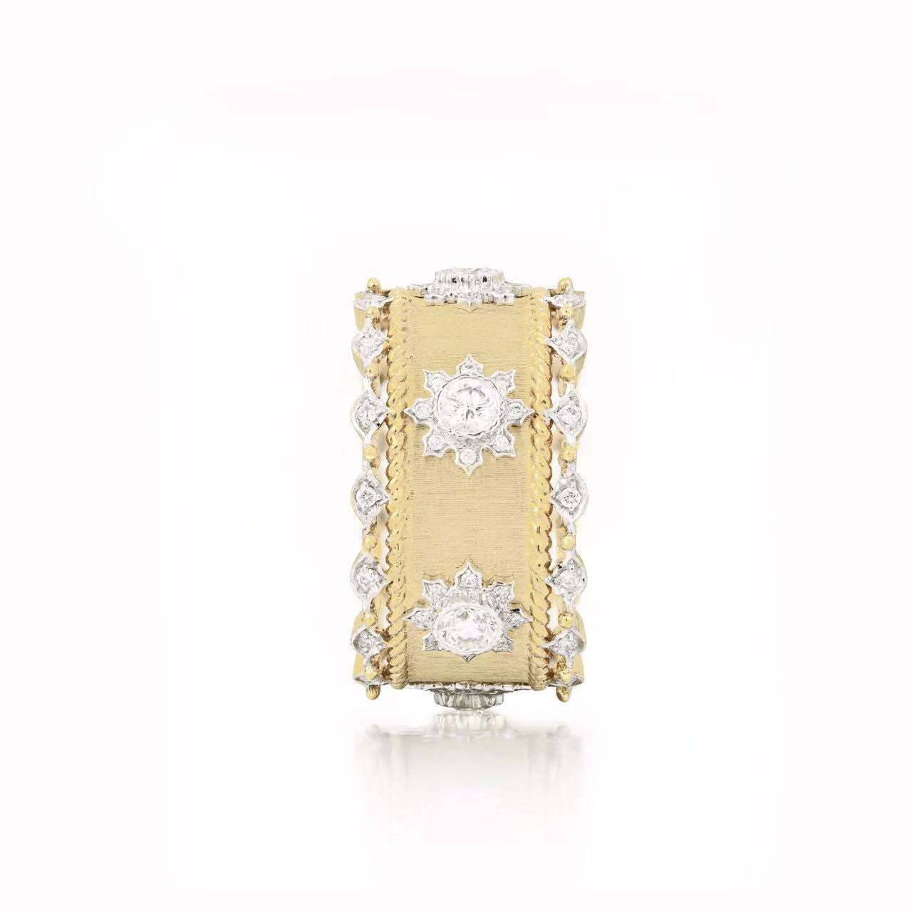 YELLOW AND WHITE 18KRING WITH DIAMONDS-2