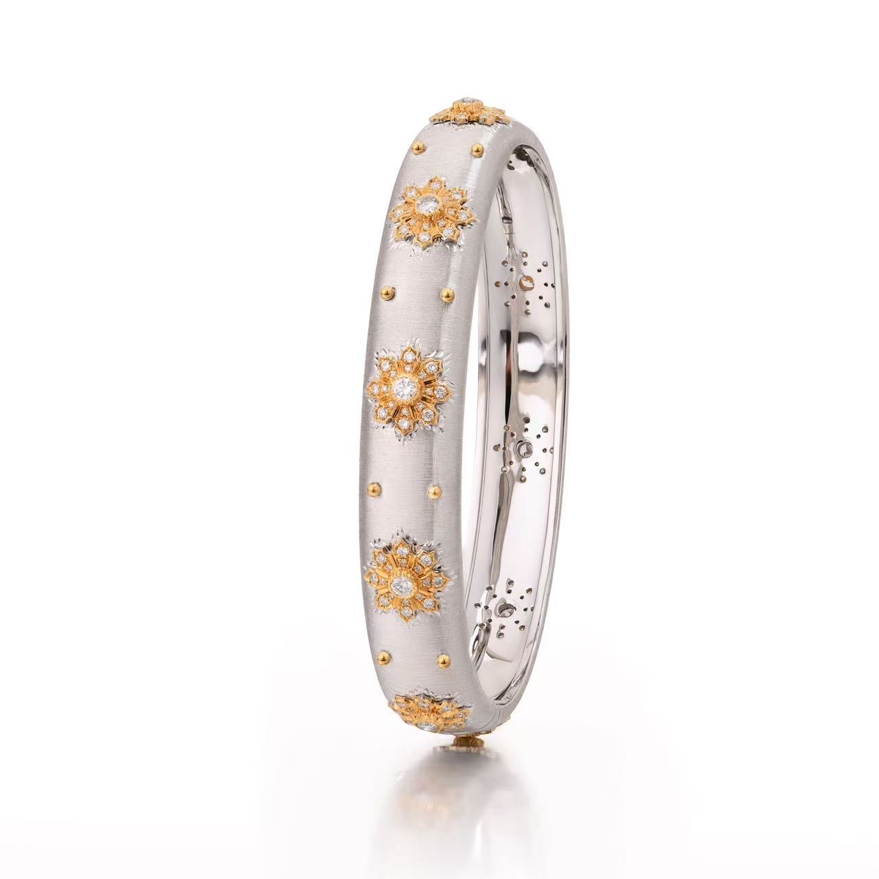 YELLOW AND WHITE GOLD DIAMONDS BRACELET-1